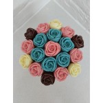 Розы из шоколада в коробке арт. 14